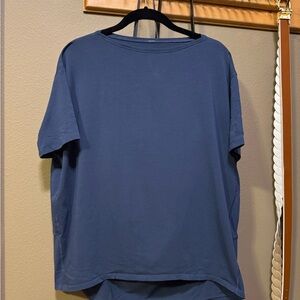 Lululemon Athletica Back In action tee